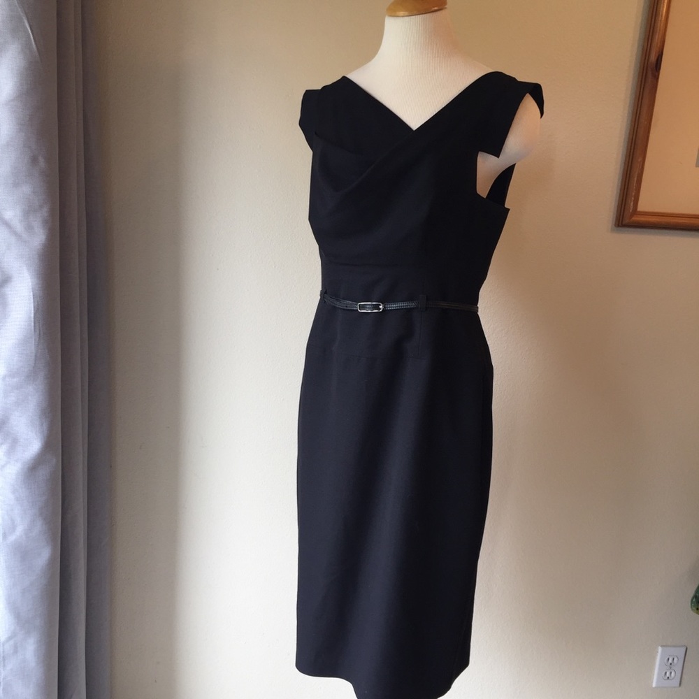 Black Halo Sheath Dress. Size 12